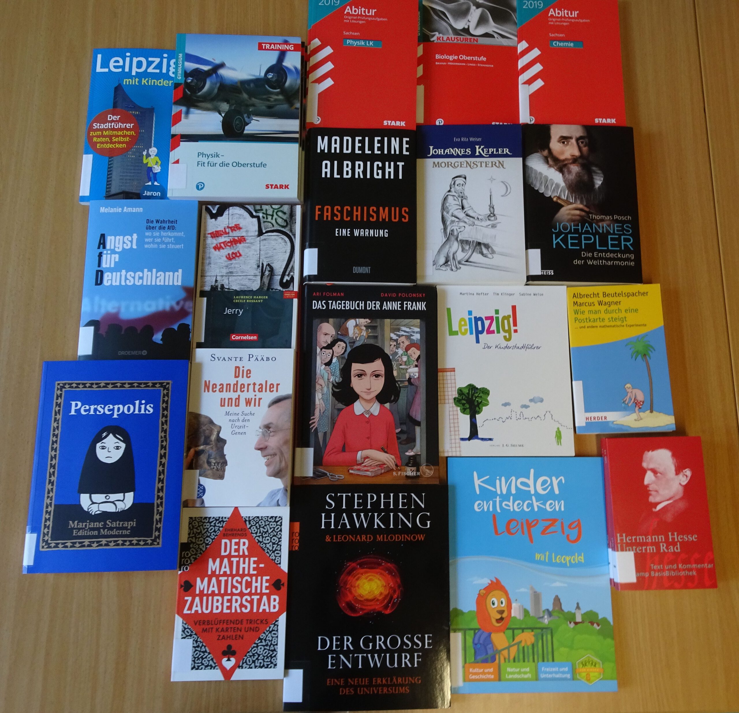 Neuer Lesestoff – Bücher für die Bibliothek