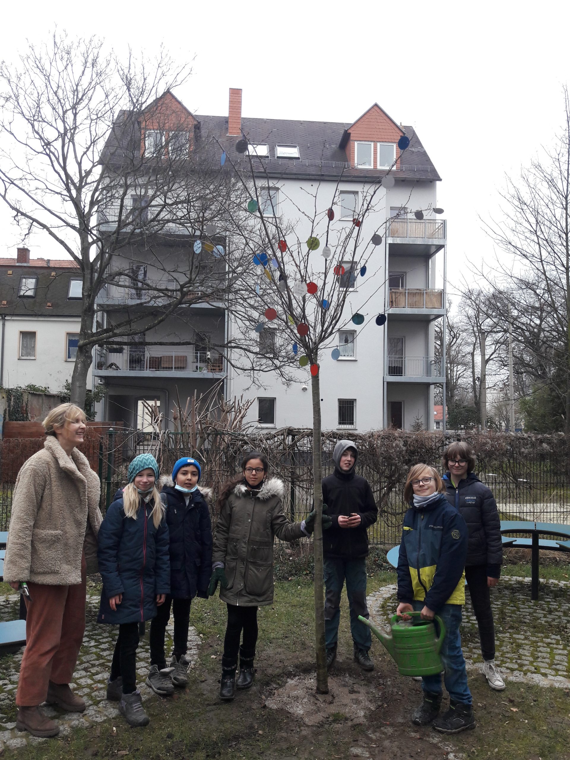Jahrgangsbäumchen willkommen – Baumpflanzaktion der 5. Klassen